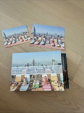 Gray Malin Pastel Rooftop Dogs Holiday Puzzle Box - 1000 pieces